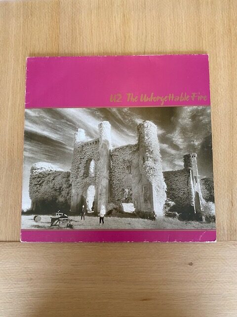 U2 The unforgettable fire